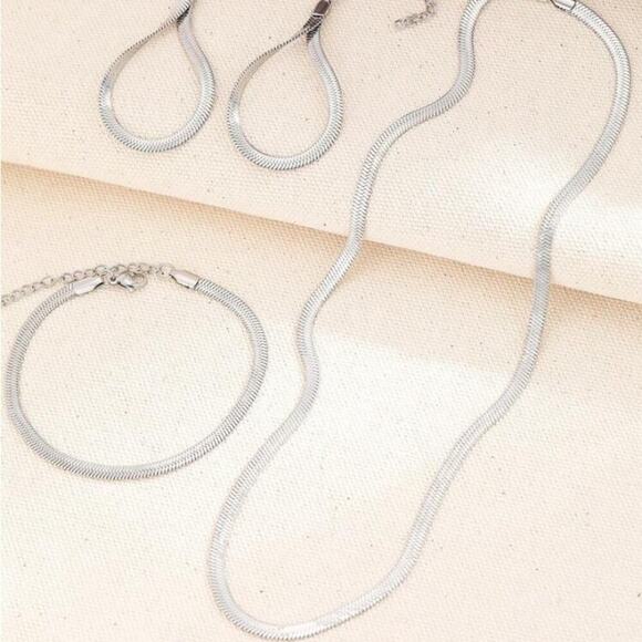 Sterling Silver Necklace Earrings Bracelet Set, Three piece Herringbone Set - Picture 6 of 7